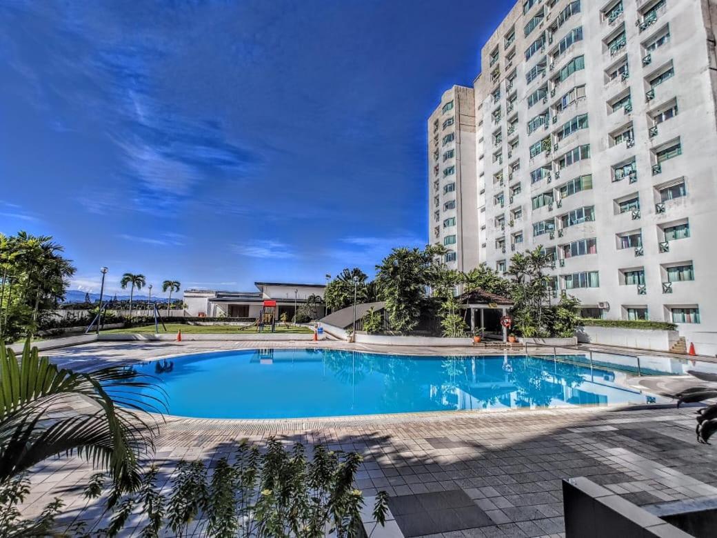 Likas Square - Kk Apartment Suite Kota Kinabalu Extérieur photo